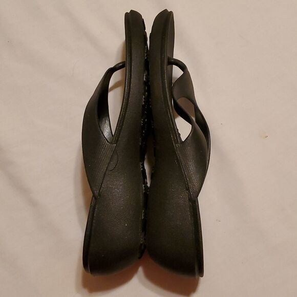 OKABASHI 2" heel flip flops size M/L. NWOB - Picture 8 of 8